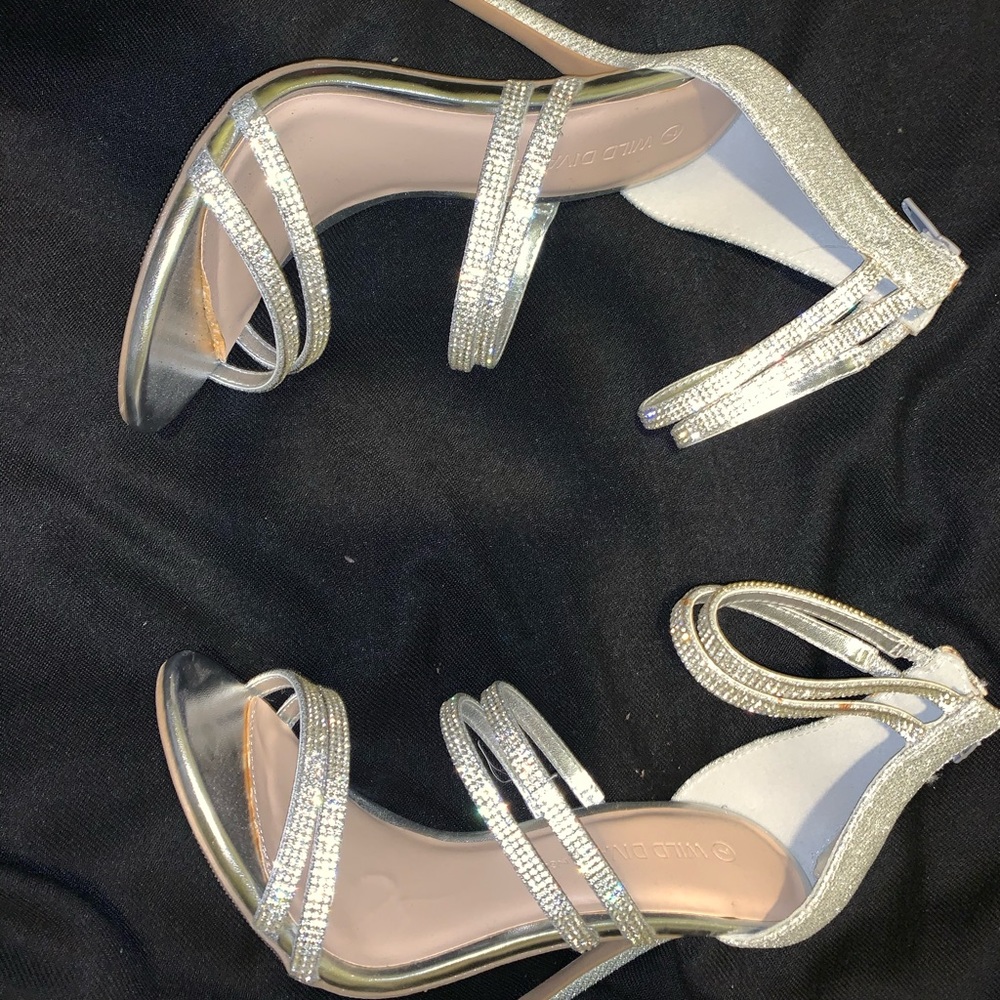 Heels - Picture 2 of 5